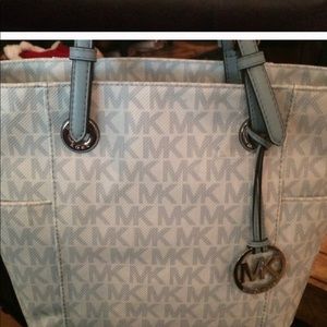 New with tags baby blue Michael kors bag